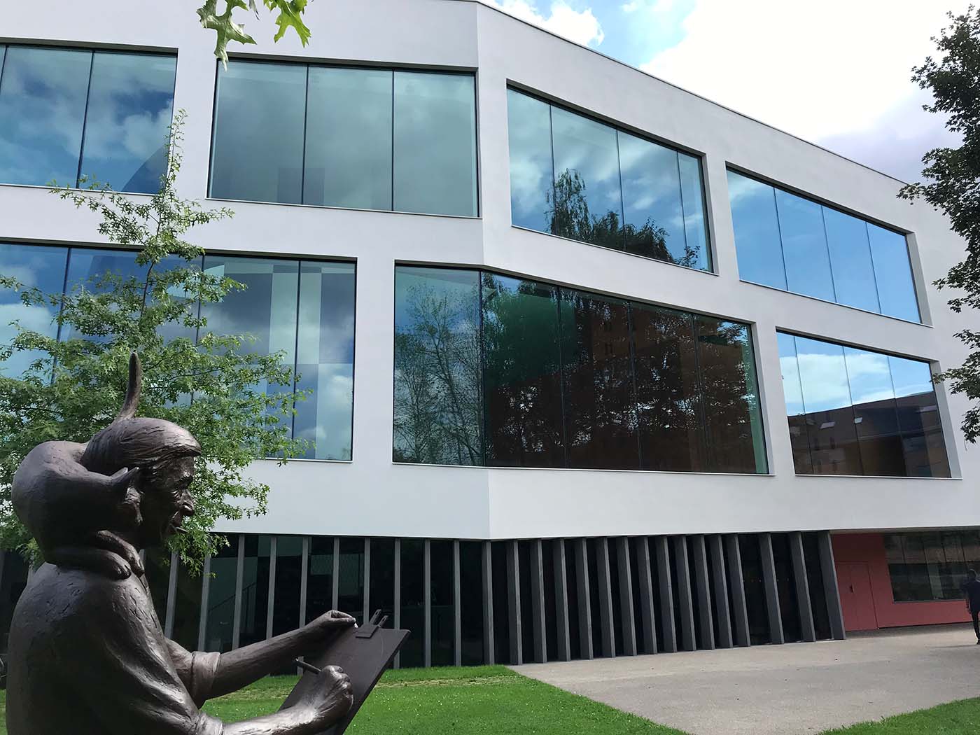 Musée Hergé statue