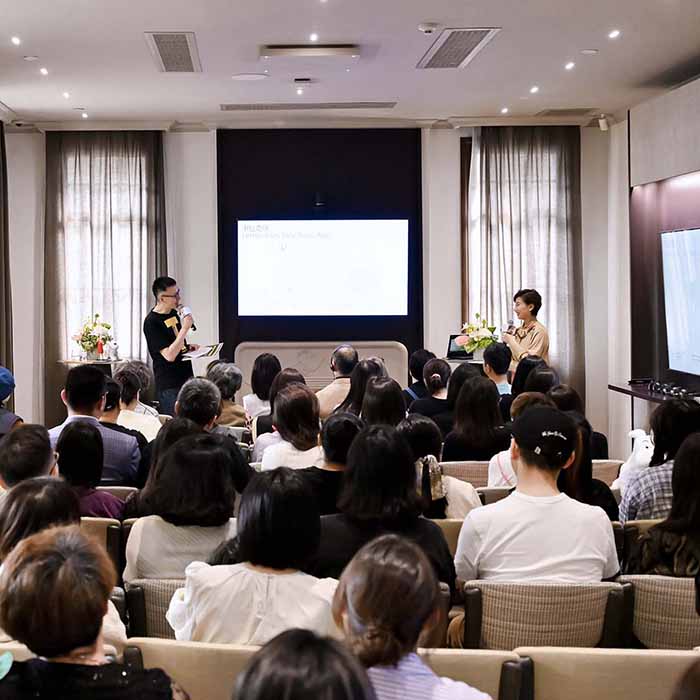 讲座 “ 卡斯塔菲尔女士的珠宝 ” 在上海成功举办